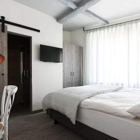 Seven Boutique Отель