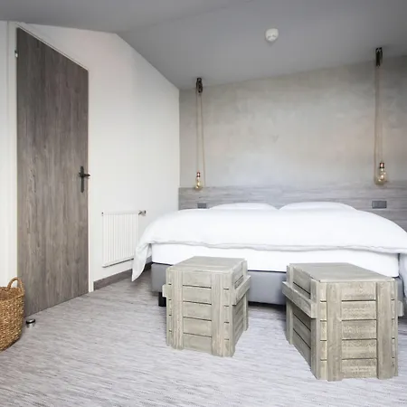 Seven Boutique 3*