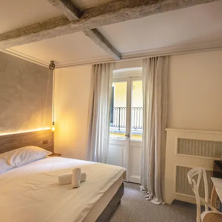 Seven Boutique Hotel