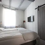 Seven Boutique 3* אסקונה