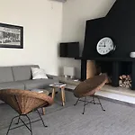 Seven Boutique אסקונה