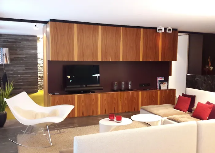 Отель Seven Boutique 3*